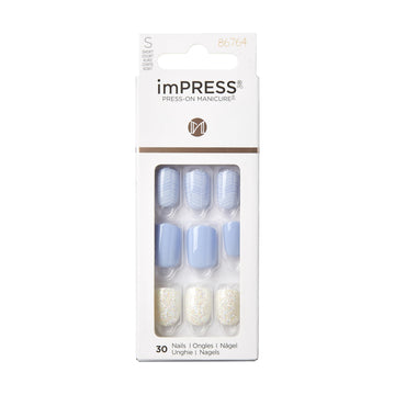 KISS imPRESS uñas sin pegamento en azul claro para un acabado profesional en casa.