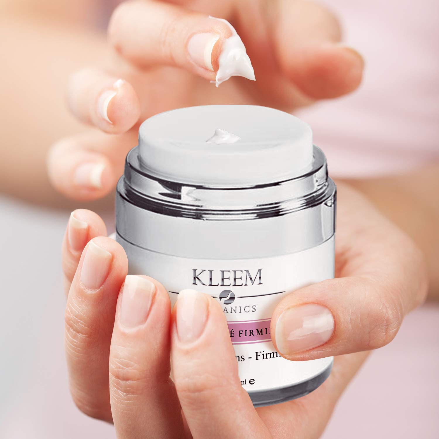 Kleem Organics aroma suave y delicado, ideal para piel sensible.