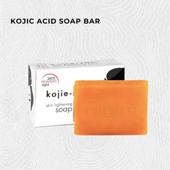 Kojie San Jabón Original contiene aceite de coco para limpieza suave e hidratante.