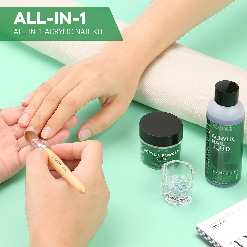 Manicura francesa natural con Kolqkee para acabado elegante
