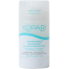 Kopari Performance Plus, botella visible, desodorante sin aluminio para uso diario.