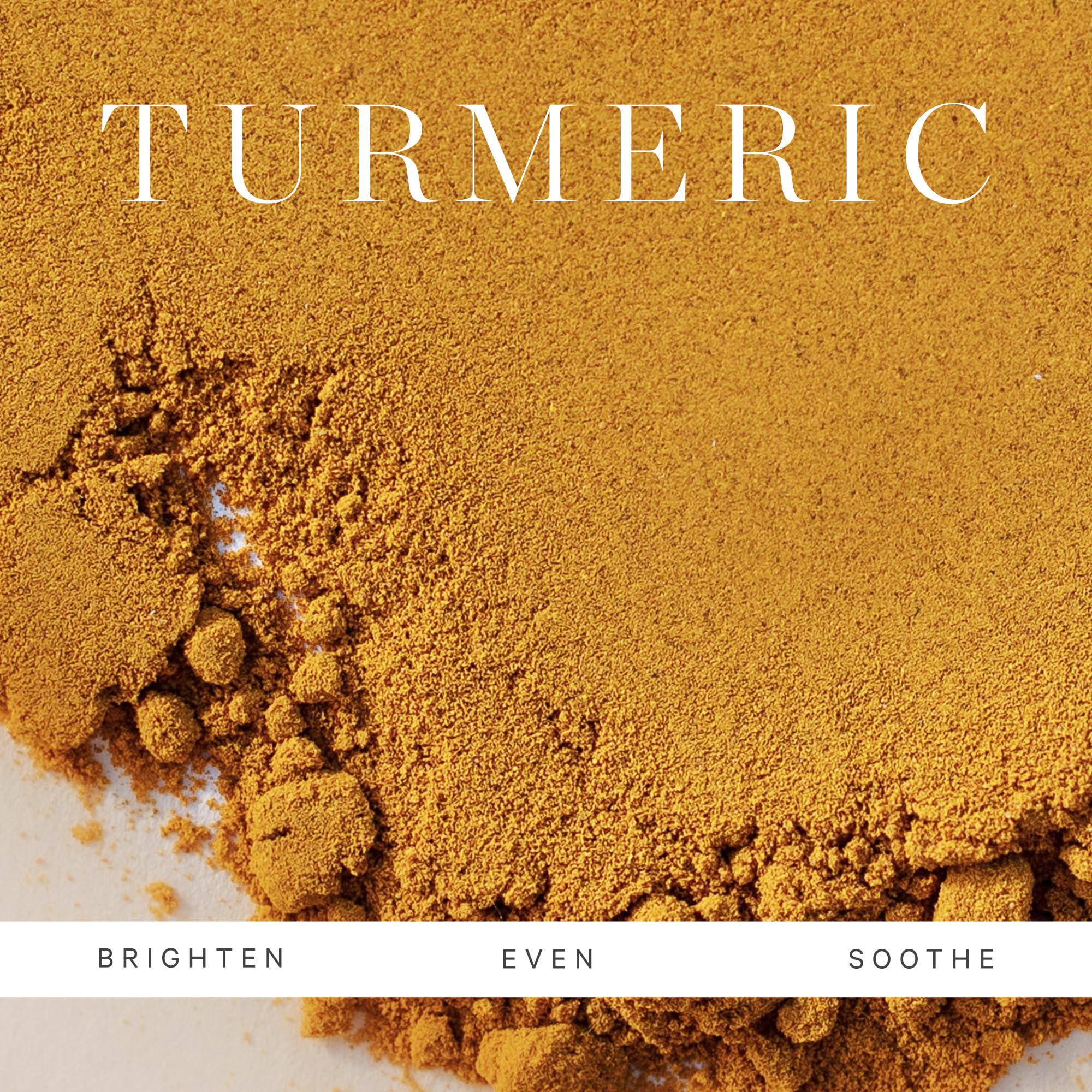 KORA Organics Turmeric Glow Moisturizer, ingredientes clave: cúrcuma, regaliz y aceites nutritivos.