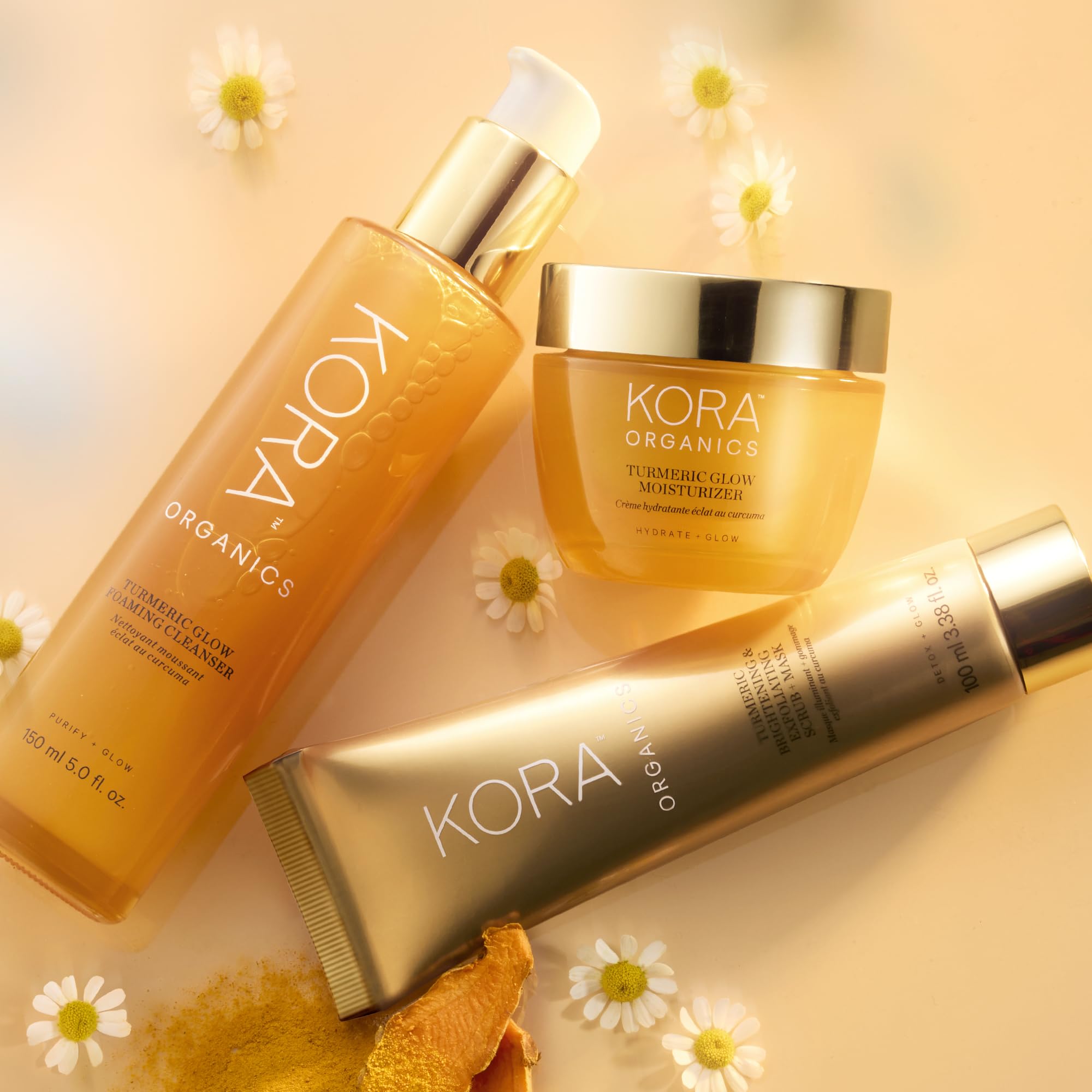 KORA Organics Turmeric Glow Moisturizer, sin fragancias artificiales: toque natural para la piel.
