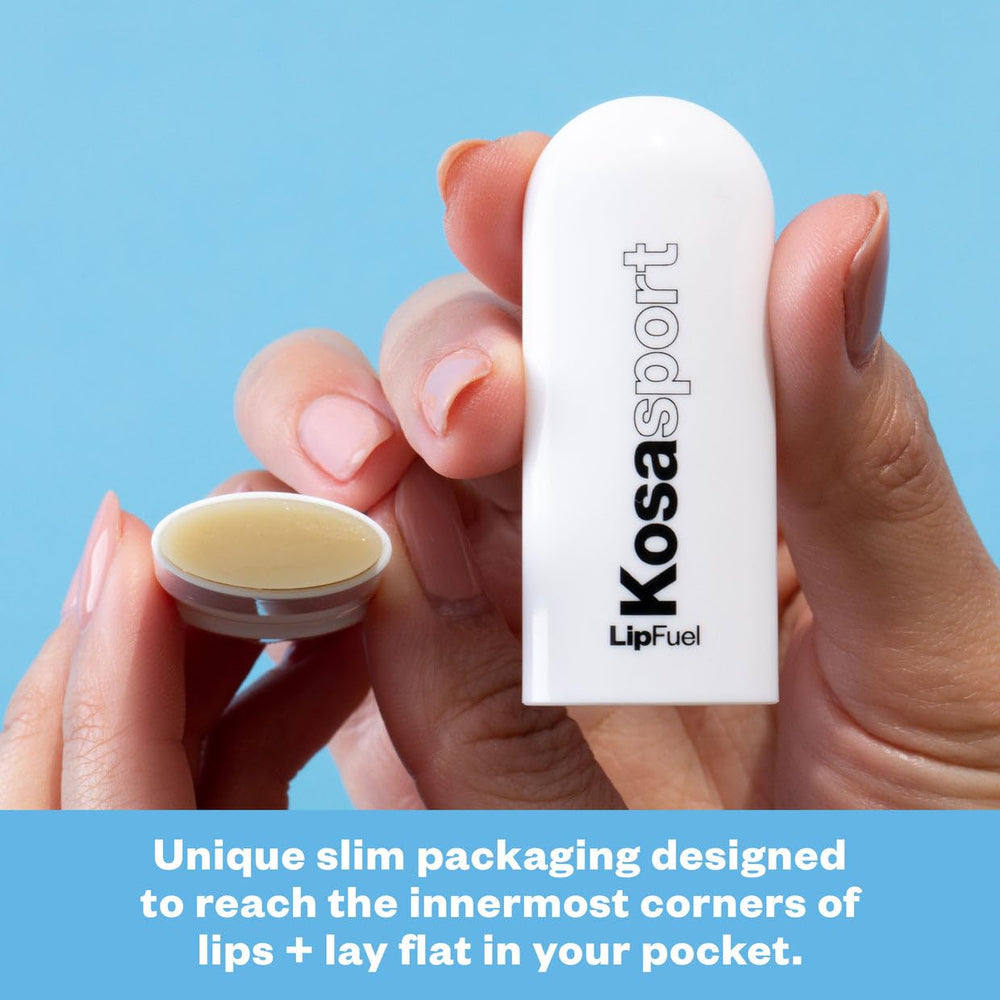 Kosas Lipfuel diseño delgado facilita llevarlo en el bolso.
