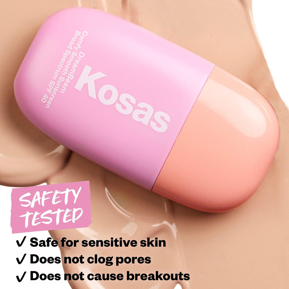 Aplicación de Kosas DreamBeam como base previa para maquillaje uniforme.