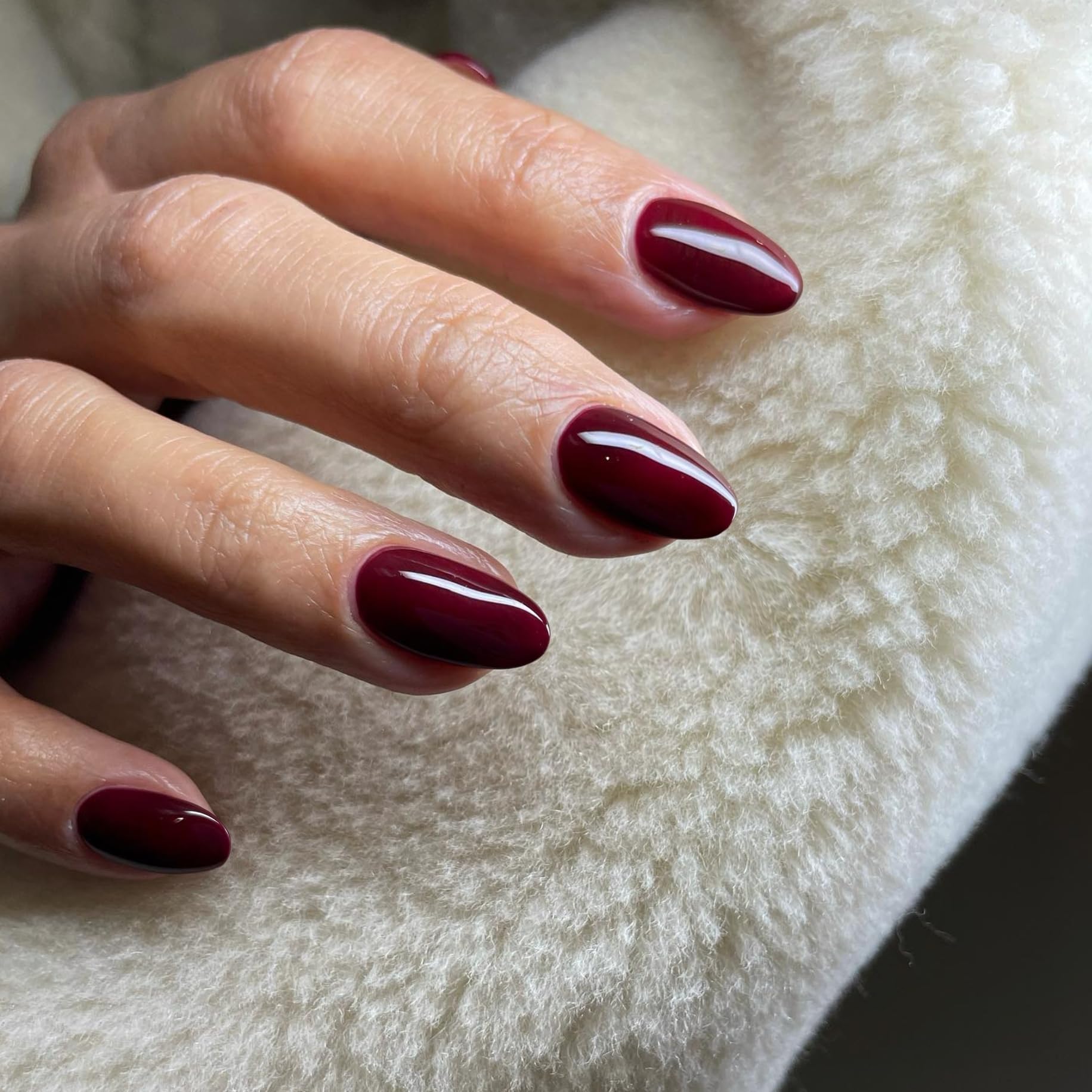 Uñas KQueenest acrílicas gruesas pegadas, duraderas para actividades diarias.