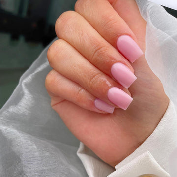 KQueenest uñas acrílicas rosa cuadradas medianas para un acabado elegante