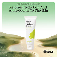 KraveBeauty Matcha Hemp Hydrating Cleanser Duo: aplicación suave en piel mojada.