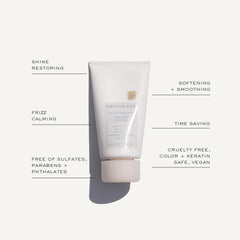 Aplicación suave de la crema Kristin Ess en raíces para peinado definido.