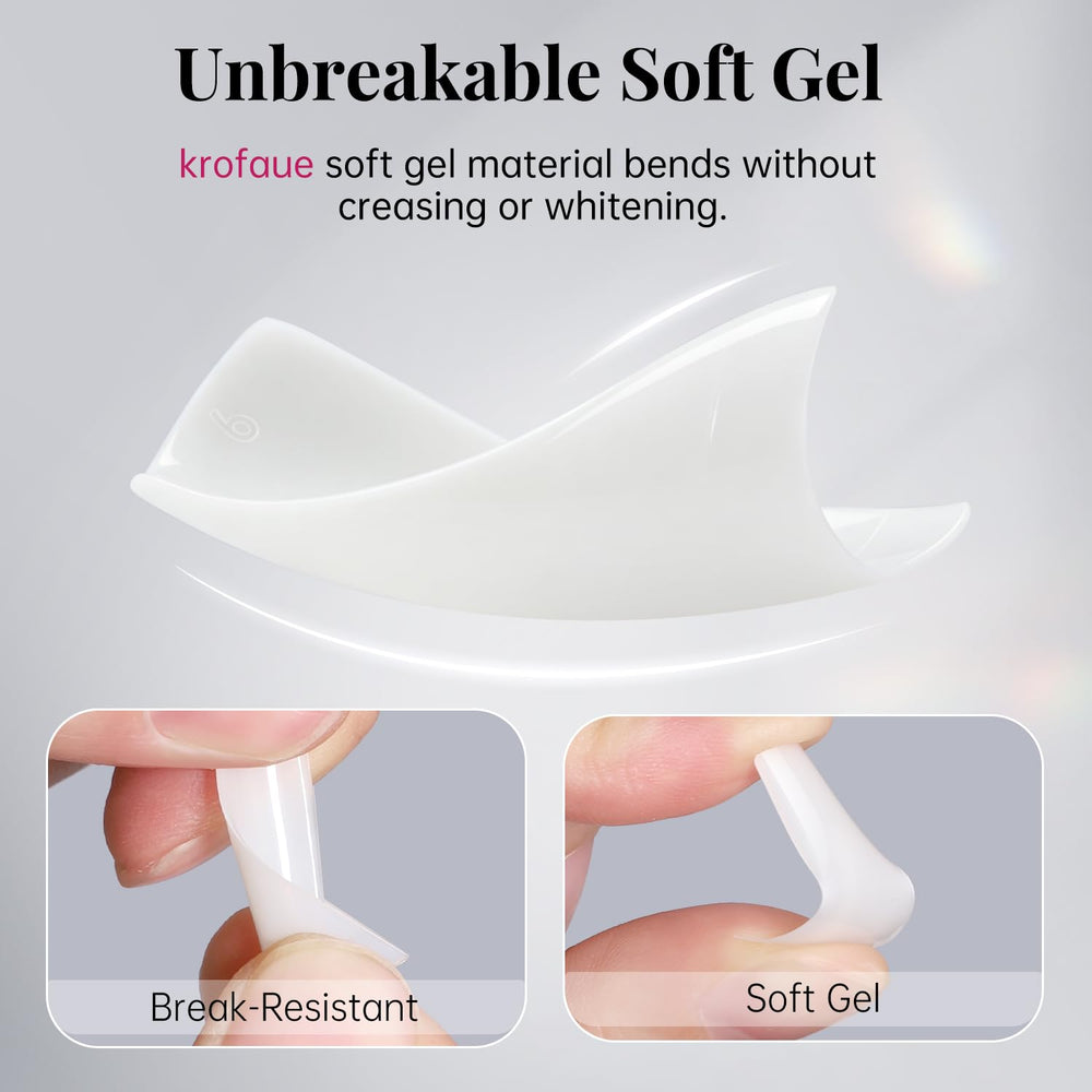 Krofaue puntas de uñas francesas naturales para un aspecto suave y real.