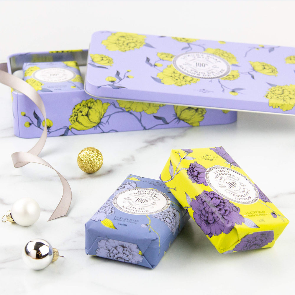 La Chatelaine Jabon Lavanda, Lychee Bilberry y Verbena de Limón: experiencia triple en una lata.