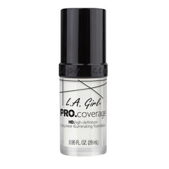 Pro Coverage Foundation de L.A. Girl, vertido en botella, cobertura versátil para diario.