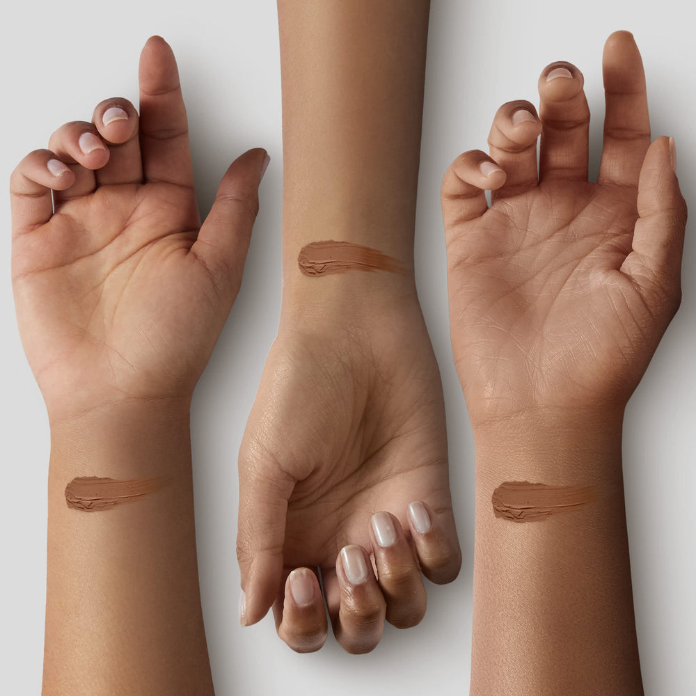 L.A. Girl Pro Conceal 981 Toast permite contornear e iluminar rasgos con precisión.