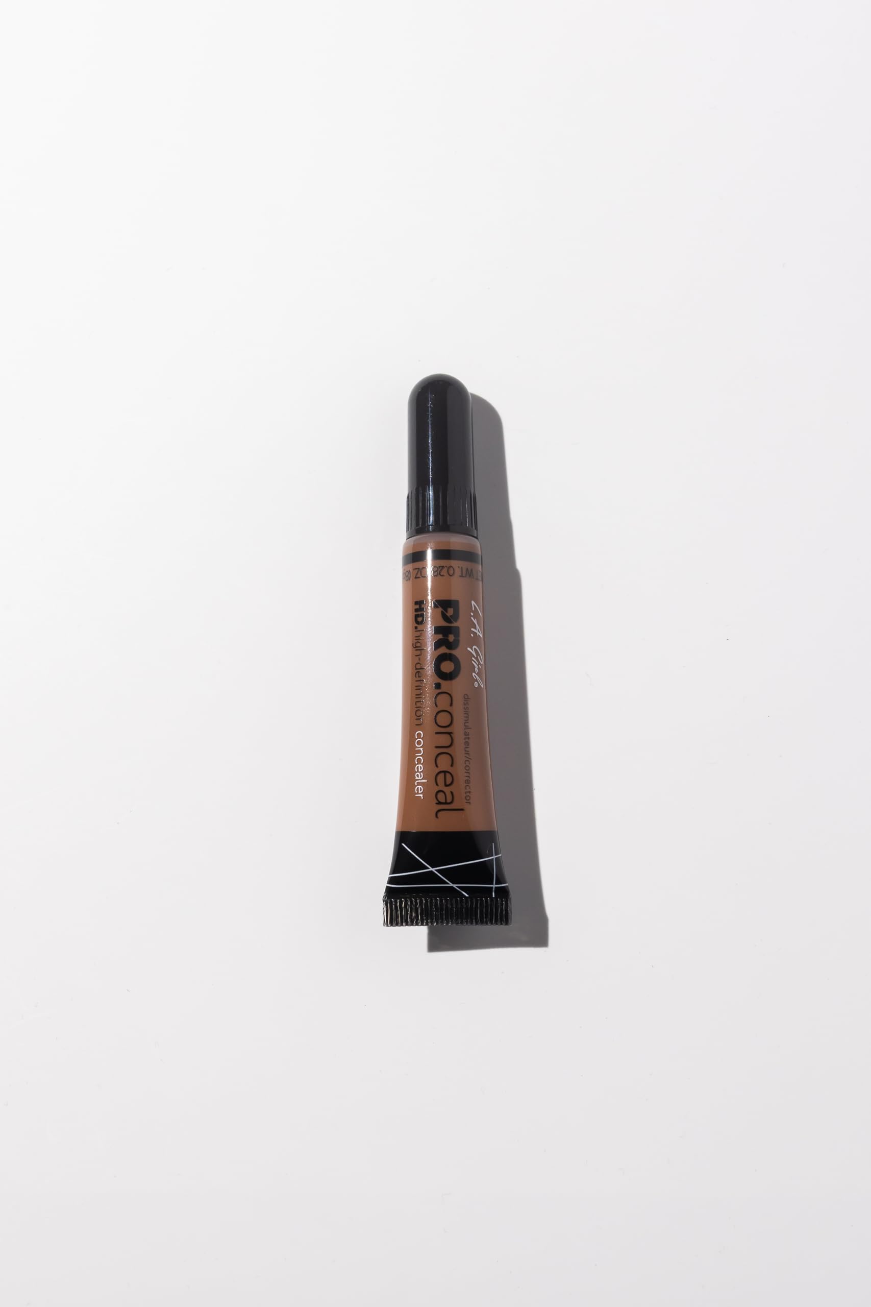 L.A. Girl Pro Conceal 981 Toast dura todo el día para un look pulido y duradero.