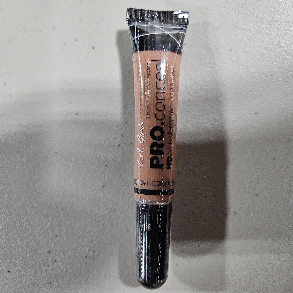 L.A. Girl Pro Conceal HD Corrector 994 Durazno perfecto para uso diario.