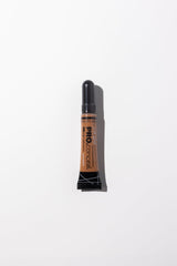 L.A. Girl Pro Concealer Toffee cobertura de larga duración para un acabado uniforme.