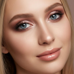 Lamora Paleta Sombras Rosa Oro añade destellos dorados para glamour sutil
