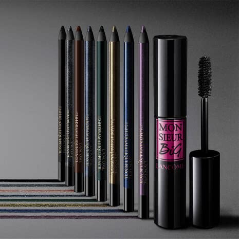 Delineador Lancôme Drama Café Noir, textura cremosa que se difumina y se fija sin transferencia