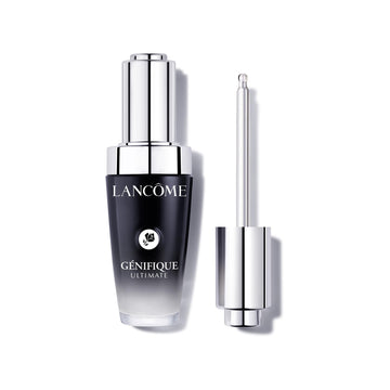 Lancôme Génifique, botella de suero, muestra recuperación de la barrera cutánea y brillo suave.