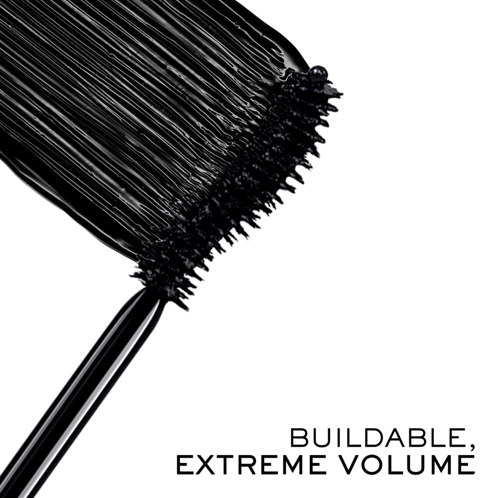 Lancôme Hypnôse Drama Extremo: brocha grande en forma S para cobertura uniforme.