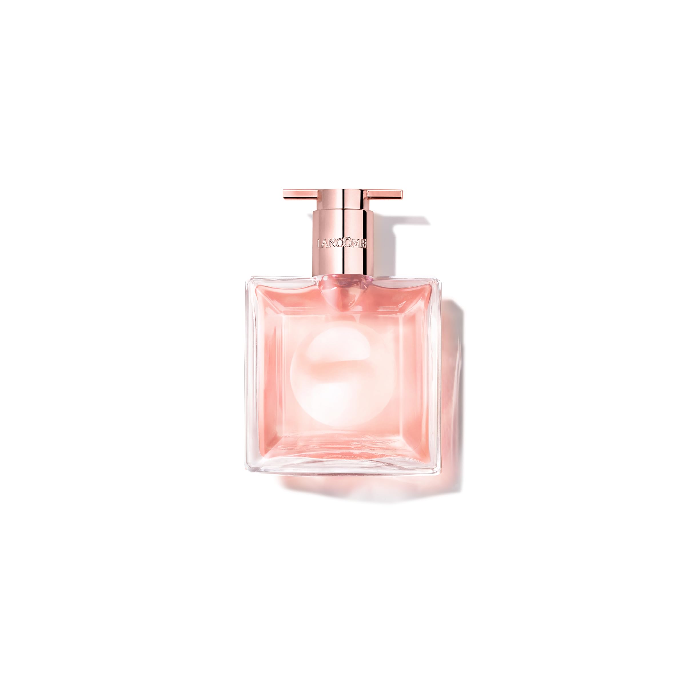 Lancôme Idôle, botella delgada frontal, fragancia fresca ideal para el día