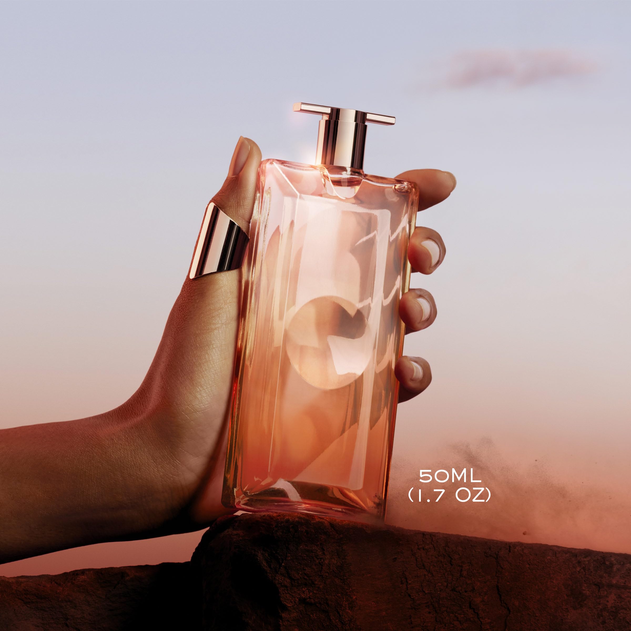 Lancôme Idôle Now, uso diario versátil ideal para días largos y reuniones sociales.