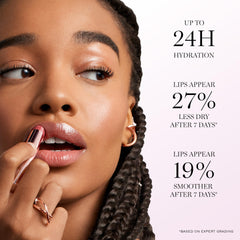 Texture légère et glissante de Lip Idôle Butterglow pour lèvres hydratées toute la journée.