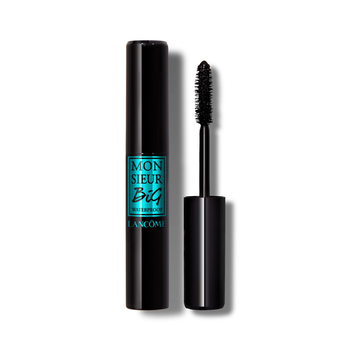 Lancôme Monsieur Big resistente al agua, tubo visible, acabado intenso.