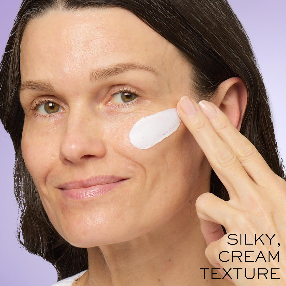 Lancôme Rénergie Lift aplicación diaria, textura ligera que se absorbe rápido.