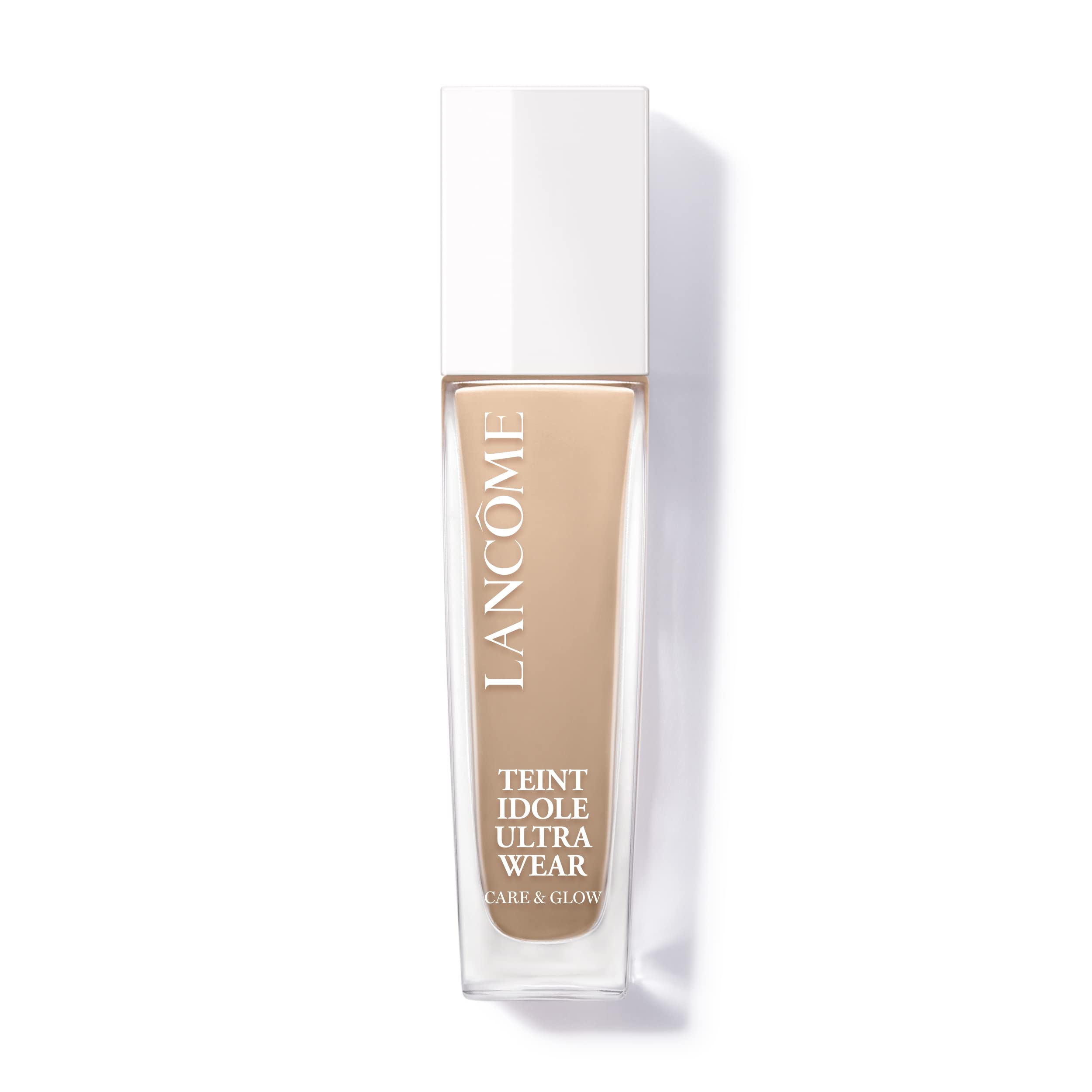 Lancôme Teint Idole Ultra Wear, botella visible, acabado natural y luminoso.