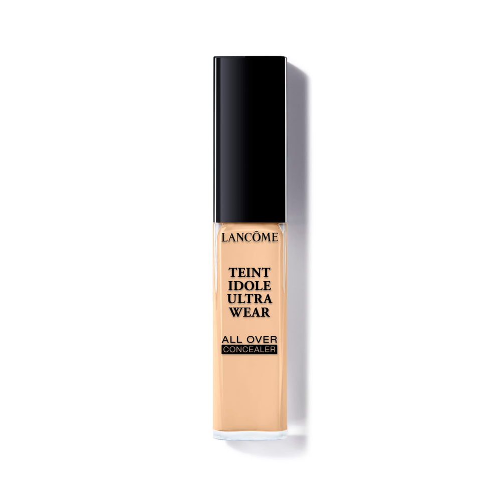 Lancôme Teint Idole Ultra Wear, aplicador preciso para cobertura puntual de ojeras.