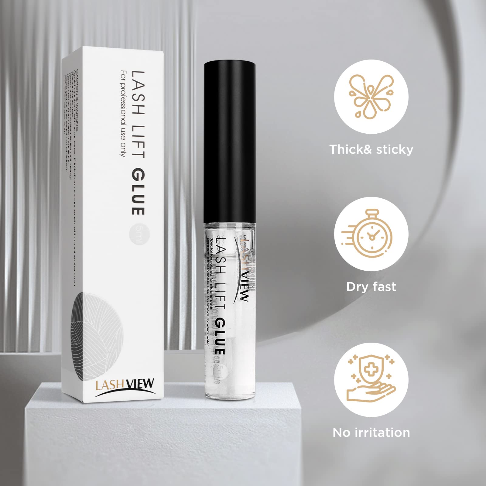 LASHVIEW fórmula suave minimiza irritación durante el proceso de levantamiento.