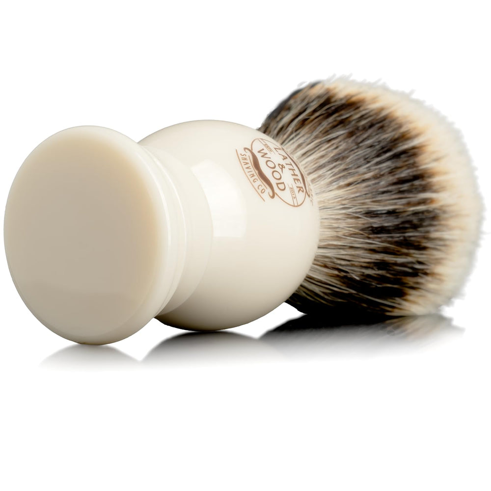 Brocha de tejon puro Lather & Wood ideal para navaja o maquinilla.