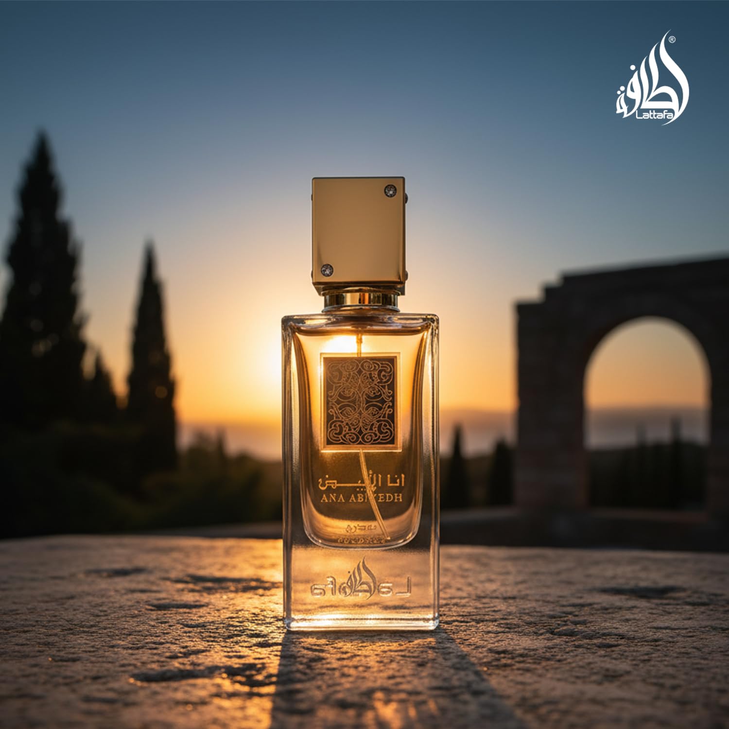 Lattafa Ana Abiyedh Poudrée: musk y base suave.
