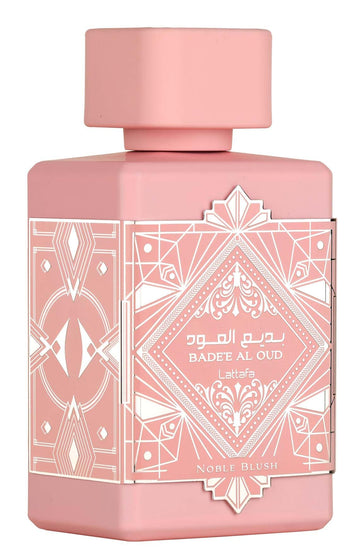 Lattafa Bade'e Al Oud Noble Blush frasco elegante para uso diario.