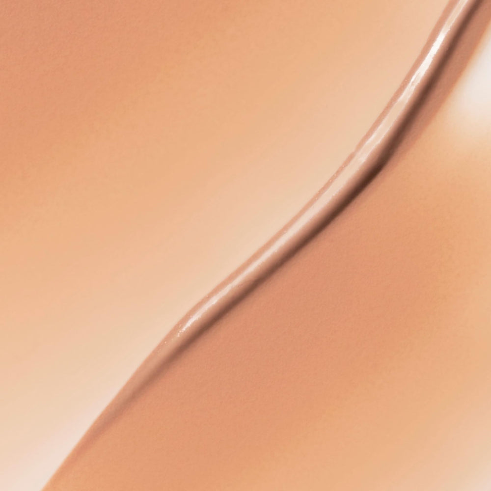 LAURA GELLER NEW YORK The Bright Stuff illuminates with light-reflecting pigments for a bright effect.