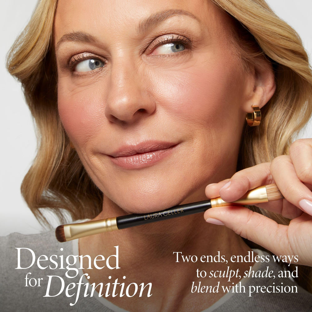 Brocha para difuminar ojos larga de Laura Geller New York, difuminado perfecto.