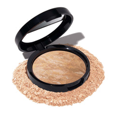 Laura Geller New York, compacto Balance-n-Glow ofrece acabado suave y luminoso.