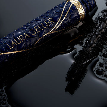 Laura Geller New York Mascara: fórmula de larga duración sin necesidad de retoques.