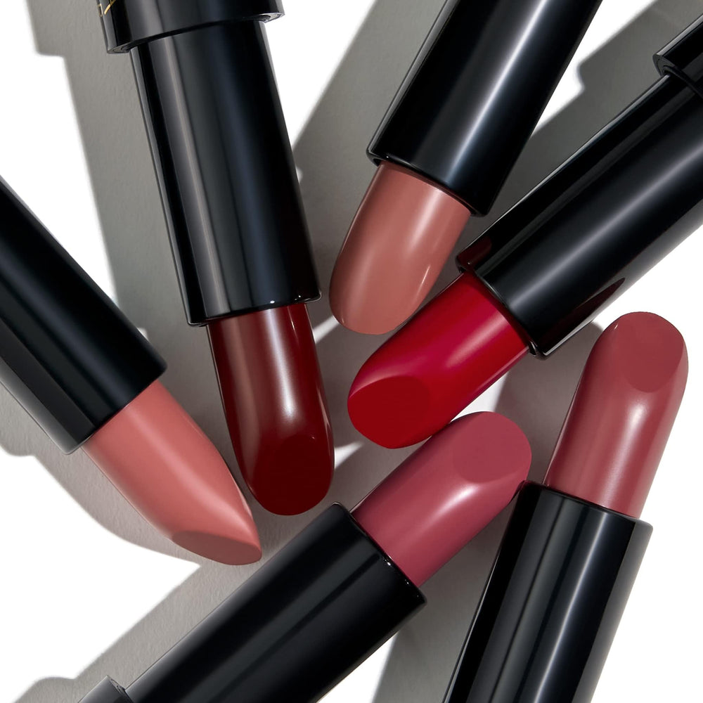 Long wear lipstick look from Laura Geller New York Modern Classic Lipstick