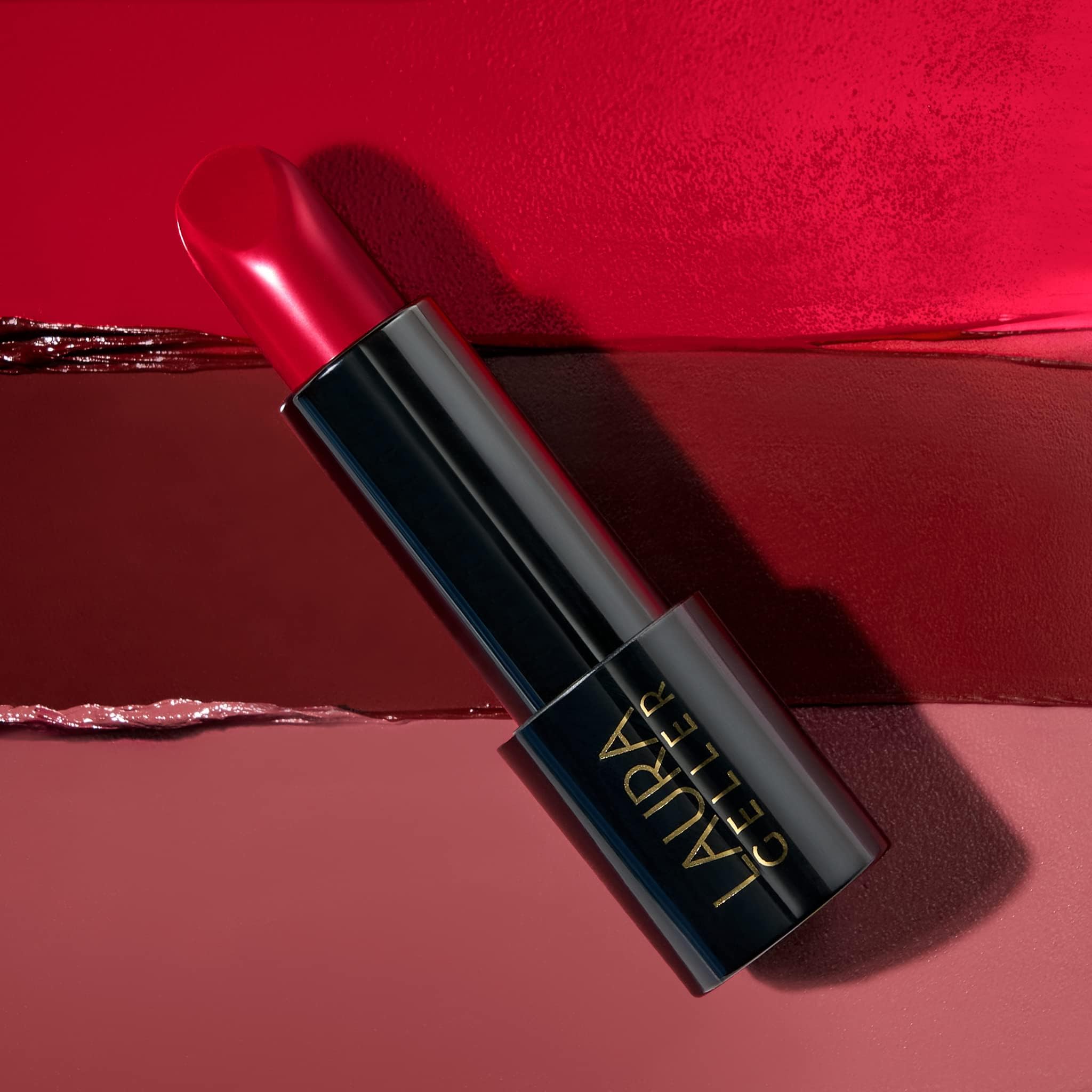 White Orchid Extract ingredient in Laura Geller New York Modern Classic Lipstick hydrates lips