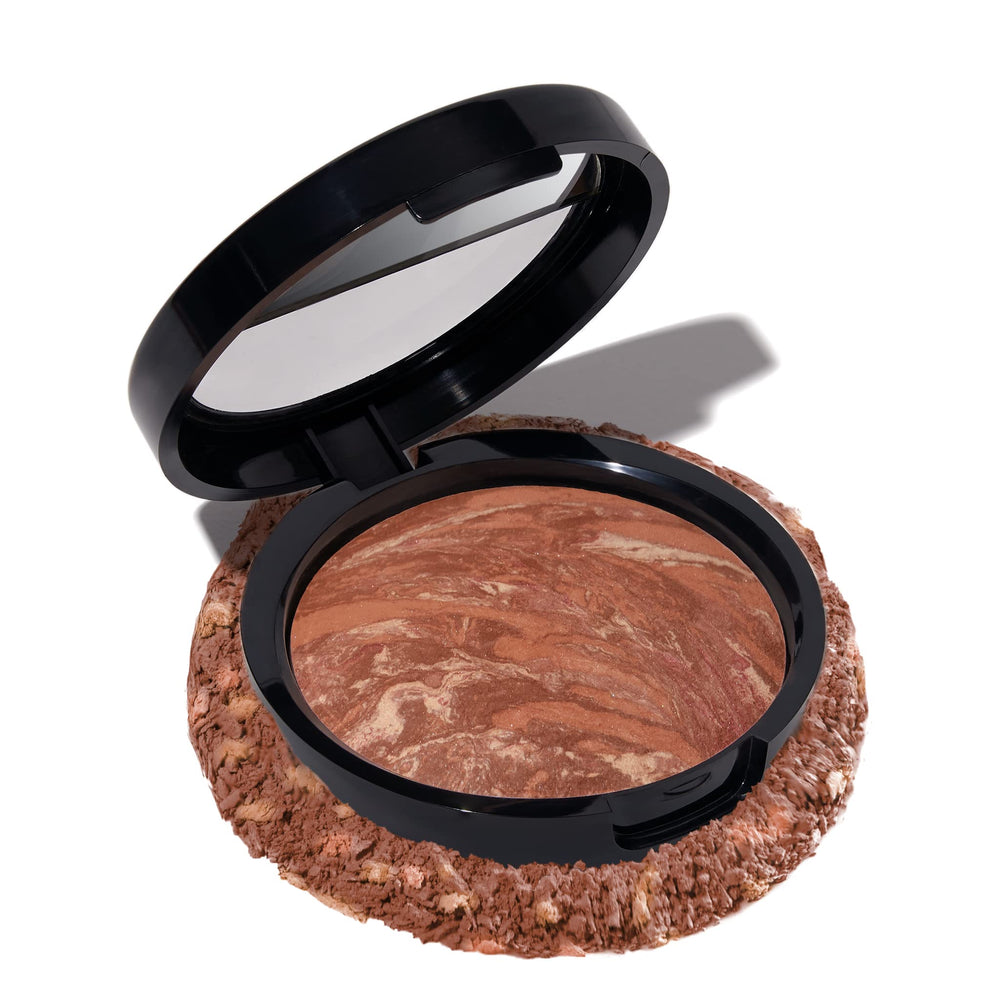 Polvo bronceador Laura Geller New York, tono profundo, acabado natural.