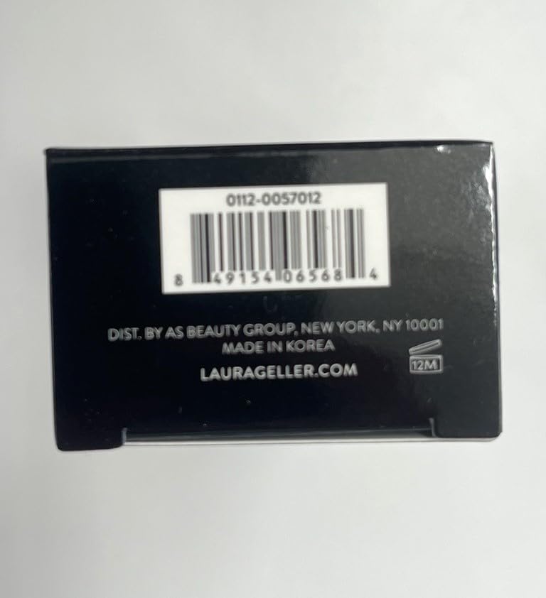 LAURA GELLER NEW YORK: rendu naturel et radieux sans effet masque.