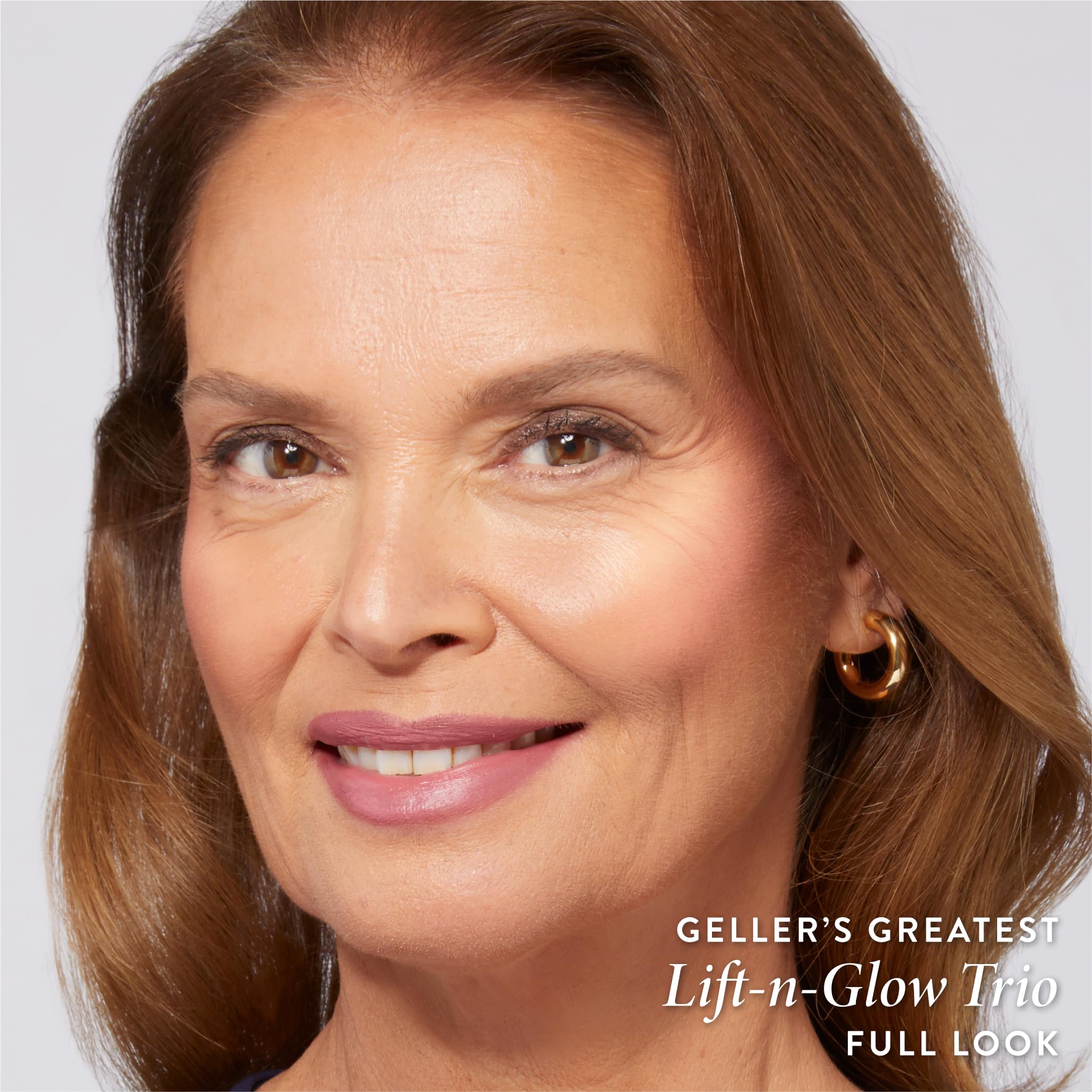 Laura Geller New York rubor rosado que realza mejillas con naturalidad.