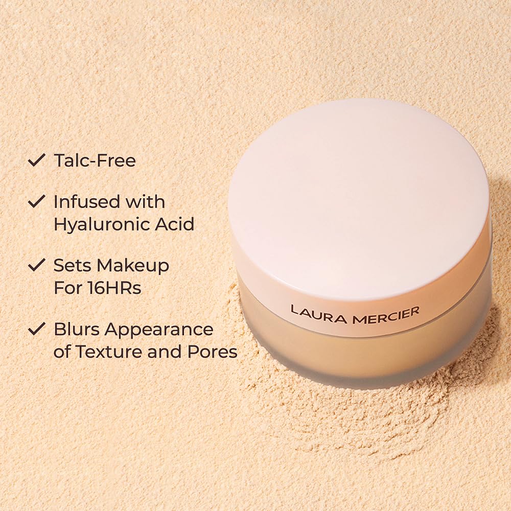 Poudre translucide Laura Mercier Ultra-Blur, résultat discret sur peau sèche.