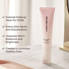Laura Mercier Pure Canvas Primer con perlas iluminadoras para brillo natural.