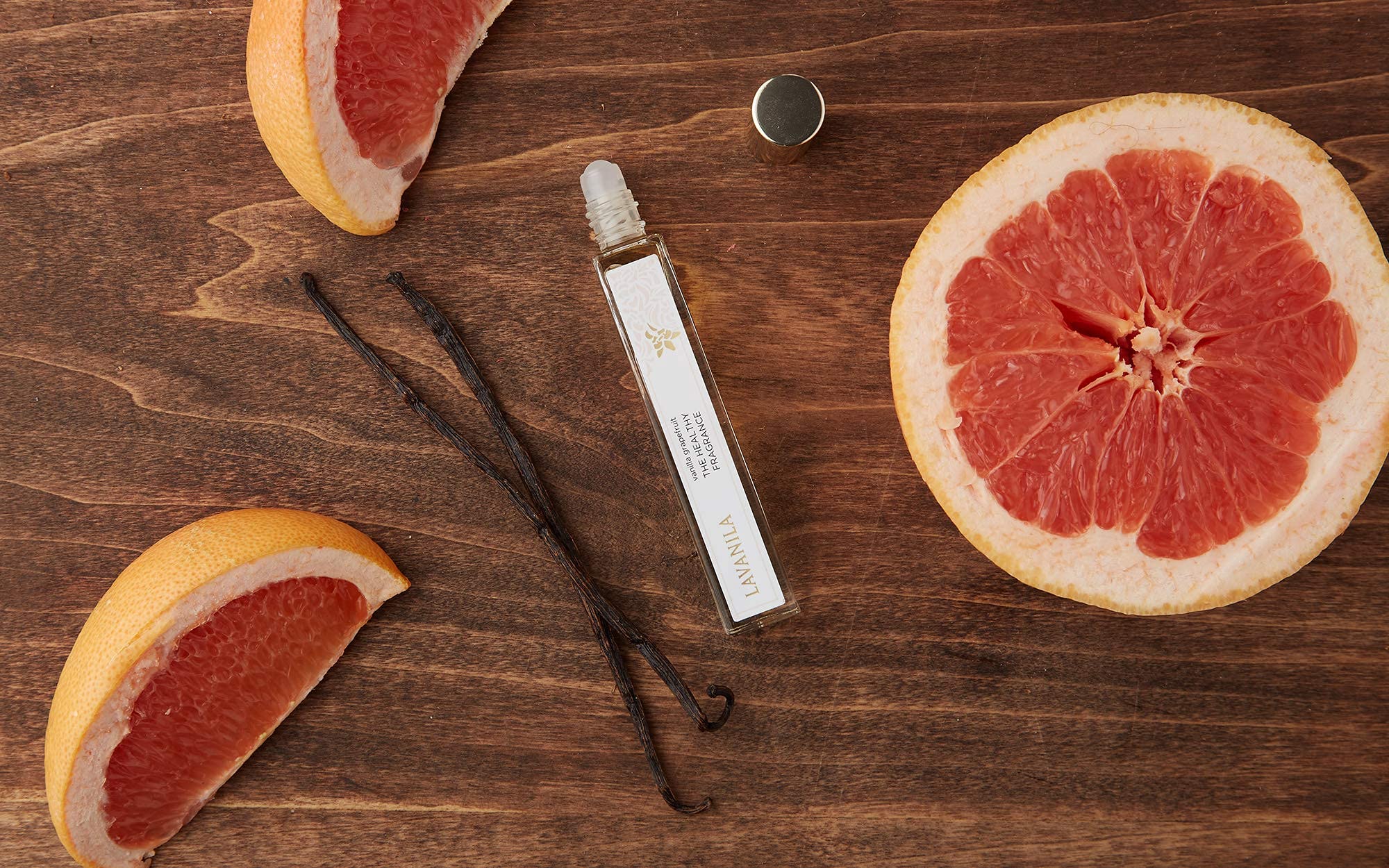 Lavanila cuida la piel con vitaminas para nutrición suave.