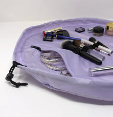 Lay-n-Go Cosmo bolsillo con cremallera interno para guardar artículos pequeños.