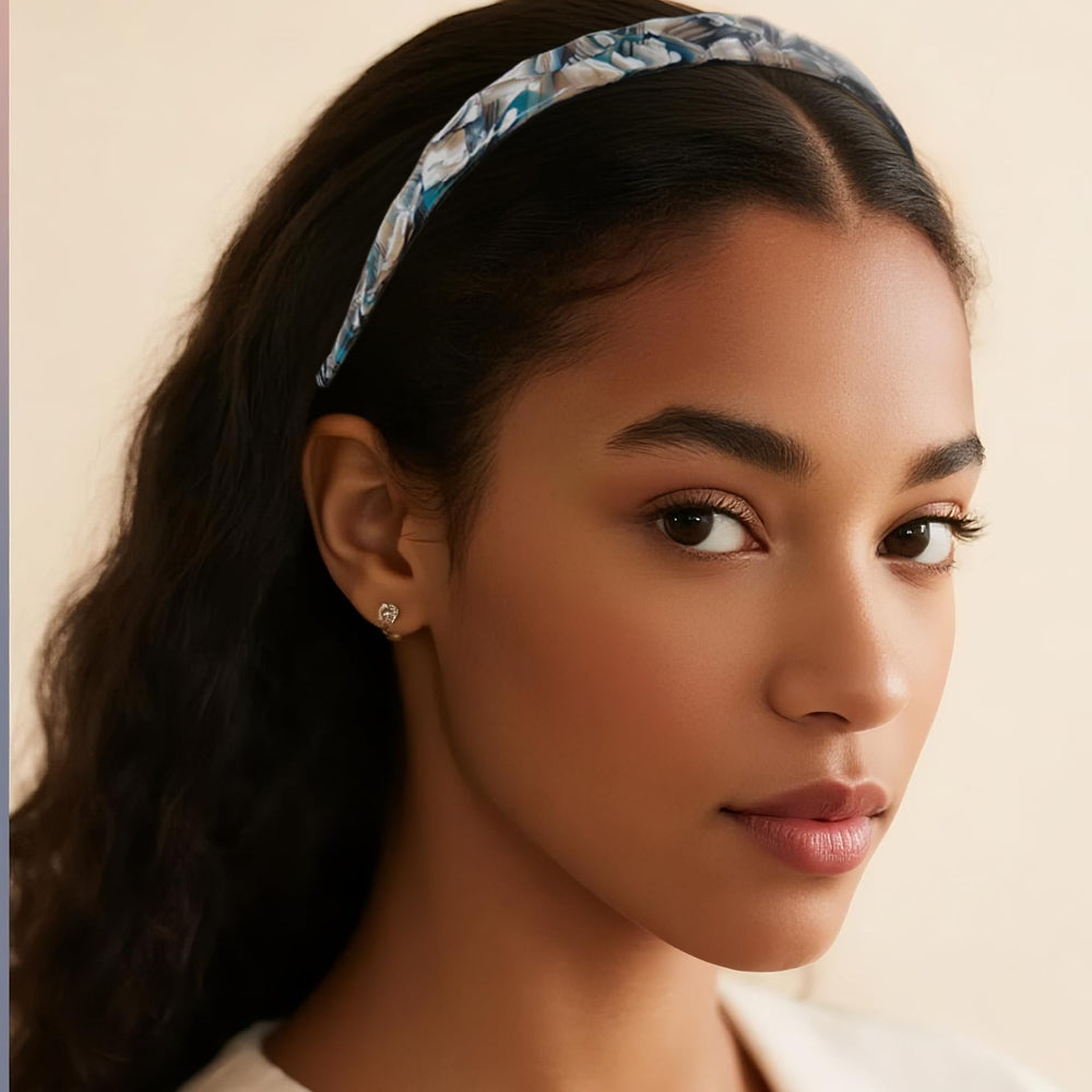 Diadema Layongmoli acetato con ajuste sencillo incluido.