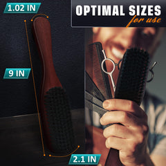 LIBERHAUS Cepillo con cerdas de jabalí, detalle cercano para suavizar la barba.